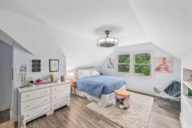 12515 Elmhurst PARKWAY, Elm Grove, WI 53122