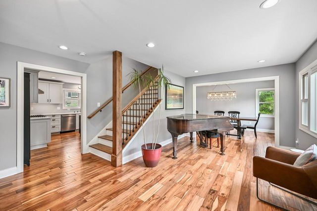 12515 Elmhurst PARKWAY, Elm Grove, WI 53122