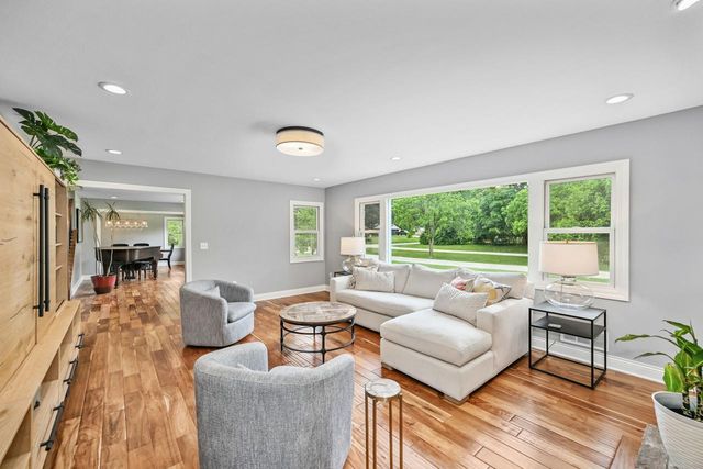 12515 Elmhurst PARKWAY, Elm Grove, WI 53122