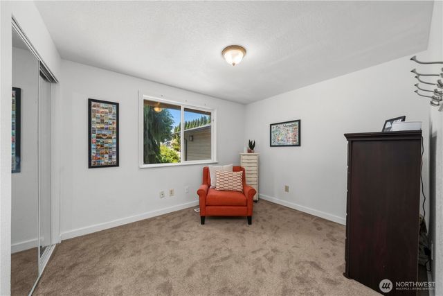 2505 211th Avenue E, Lake Tapps, WA 98391