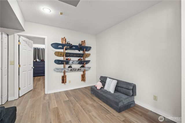2505 211th Avenue E, Lake Tapps, WA 98391