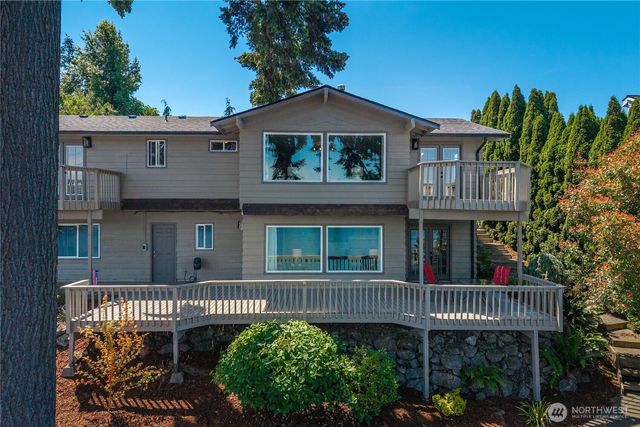 2505 211th Avenue E, Lake Tapps, WA 98391