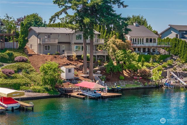 2505 211th Avenue E, Lake Tapps, WA 98391