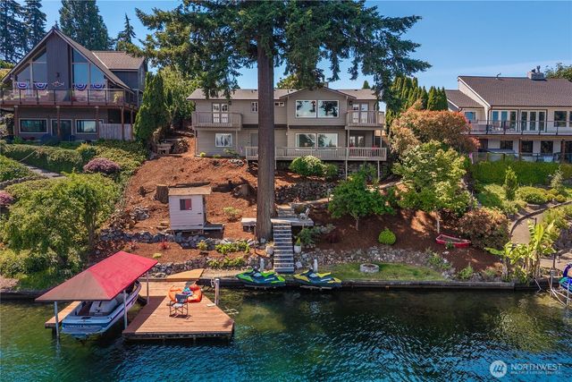 2505 211th Avenue E, Lake Tapps, WA 98391