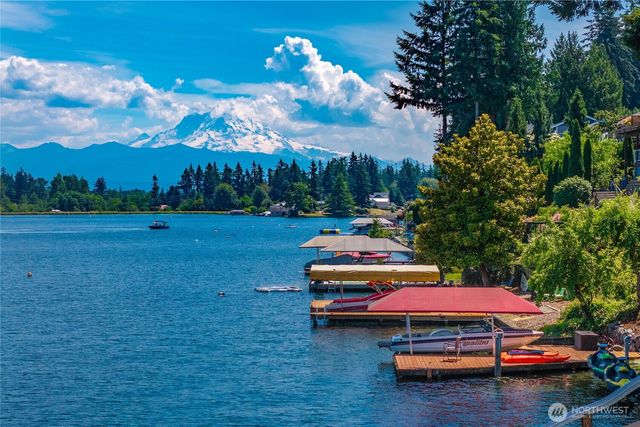 2505 211th Avenue E, Lake Tapps, WA 98391