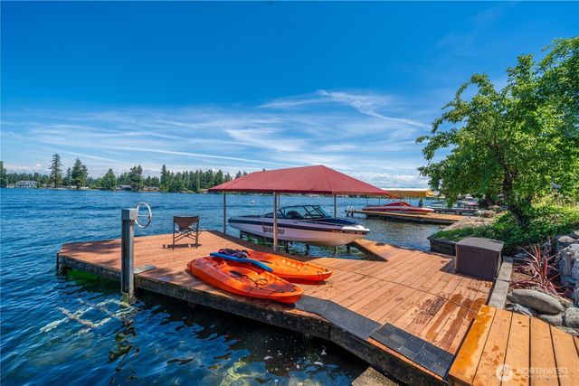 2505 211th Avenue E, Lake Tapps, WA 98391
