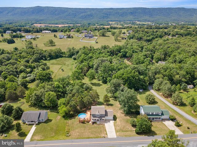 1233 COUNTRY BROOK RD, Toms Brook, VA 22660