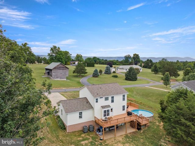 1233 COUNTRY BROOK RD, Toms Brook, VA 22660