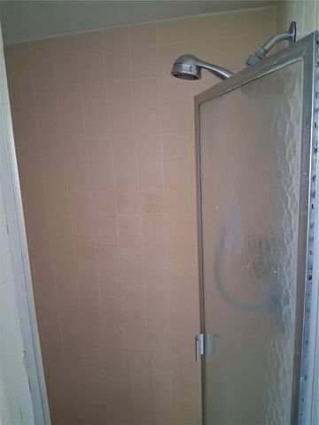 10939 103RD AVENUE, Seminole, FL 33778