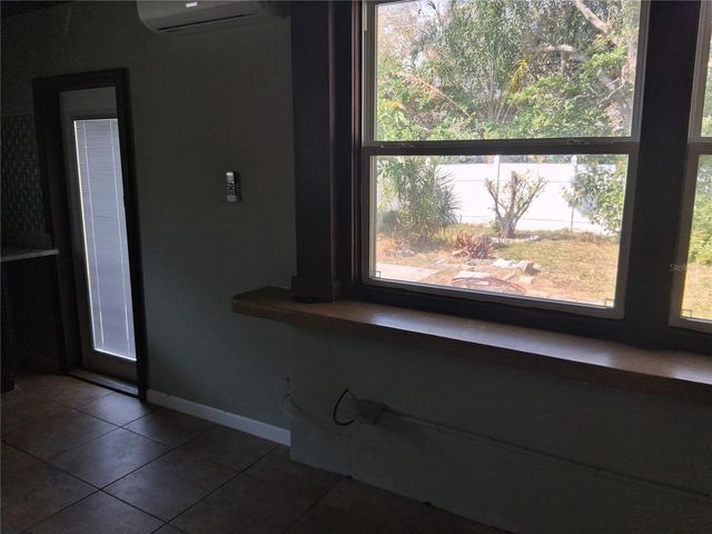 10939 103RD AVENUE, Seminole, FL 33778