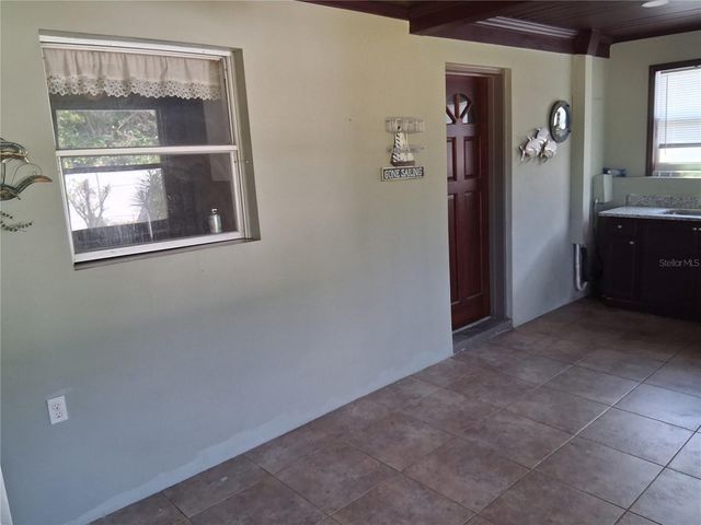 10939 103RD AVENUE, Seminole, FL 33778