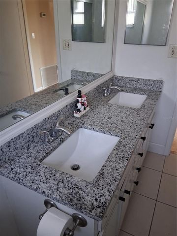 10939 103RD AVENUE, Seminole, FL 33778