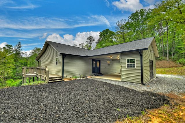 293 James Drive, Ellijay, GA 30540