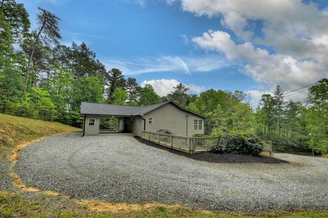 293 James Drive, Ellijay, GA 30540