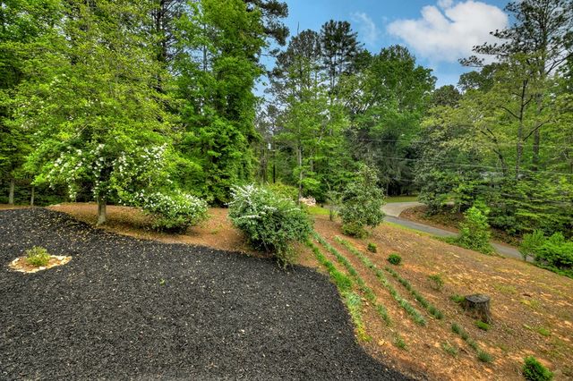 293 James Drive, Ellijay, GA 30540