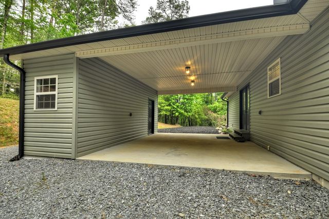 293 James Drive, Ellijay, GA 30540