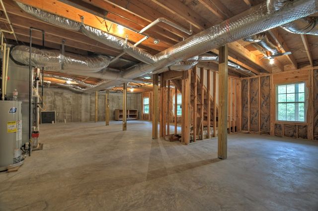 293 James Drive, Ellijay, GA 30540