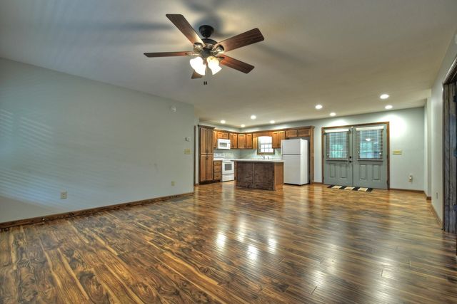 293 James Drive, Ellijay, GA 30540