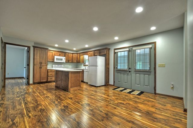 293 James Drive, Ellijay, GA 30540