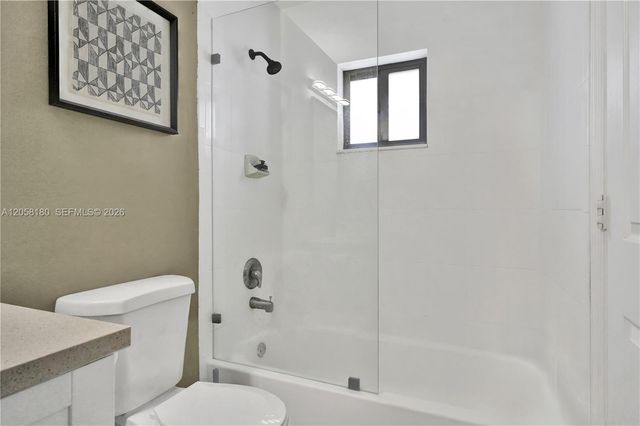 20464 NW 19th Avenue, Miami Gardens, FL 33056