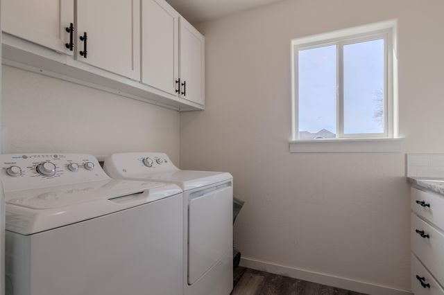 21 Cerulean Terrace, Eagle Point, OR 97524