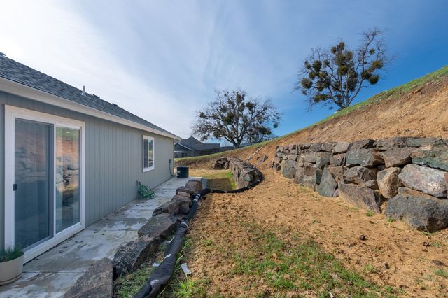 21 Cerulean Terrace, Eagle Point, OR 97524