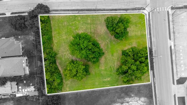 5200 Ramey Avenue, Fort Worth, TX 76105