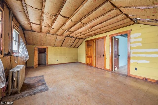 36 Cooks Rd, Denville Twp., NJ 07834