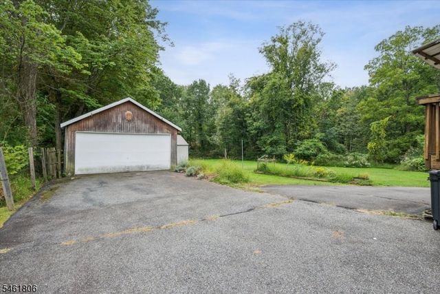 36 Cooks Rd, Denville Twp., NJ 07834