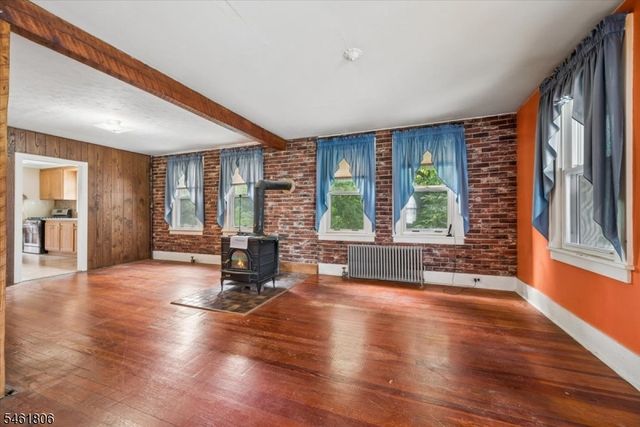 36 Cooks Rd, Denville Twp., NJ 07834