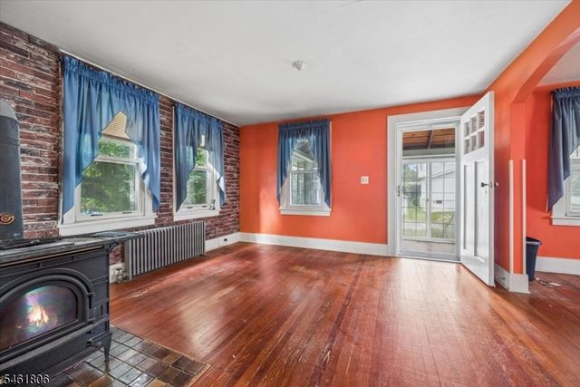36 Cooks Rd, Denville Twp., NJ 07834