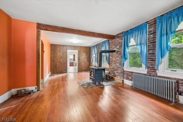 36 Cooks Rd, Denville Twp., NJ 07834