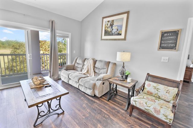 1033 World Tour Blvd Unit 302, Myrtle Beach, SC 29579