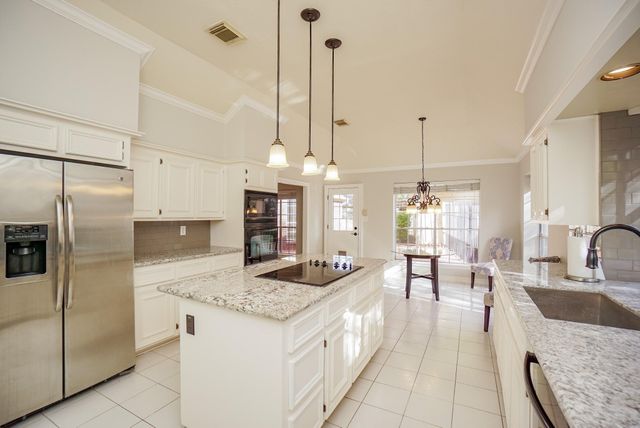4923 Canterbury Lane, Sugar Land, TX 77479