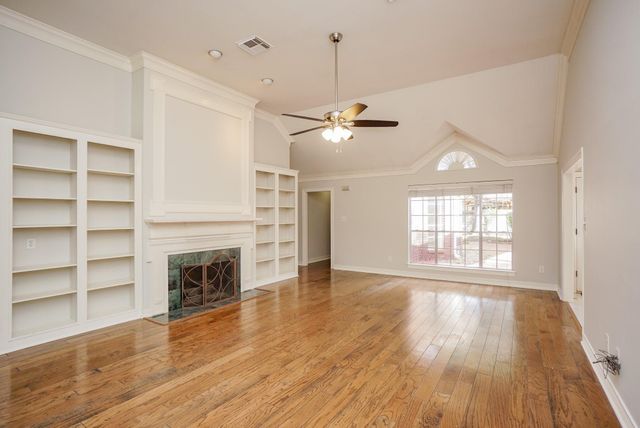4923 Canterbury Lane, Sugar Land, TX 77479