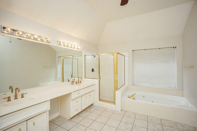 4923 Canterbury Lane, Sugar Land, TX 77479