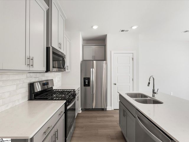 857 Ernest Lane, Lyman, SC 29365