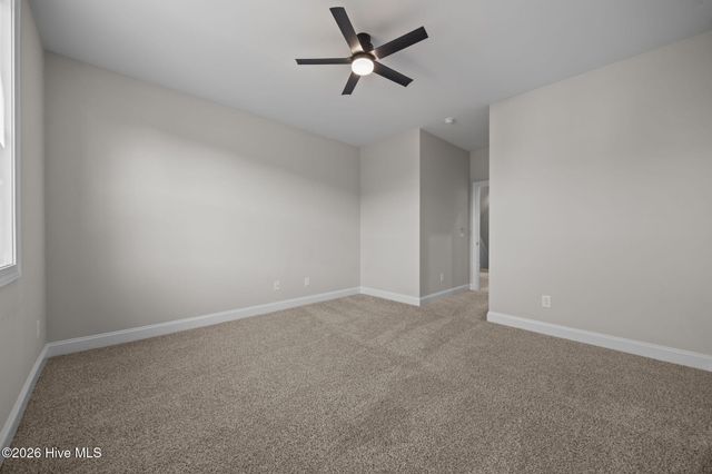 604 Larkspur Lane, Hubert, NC 28539