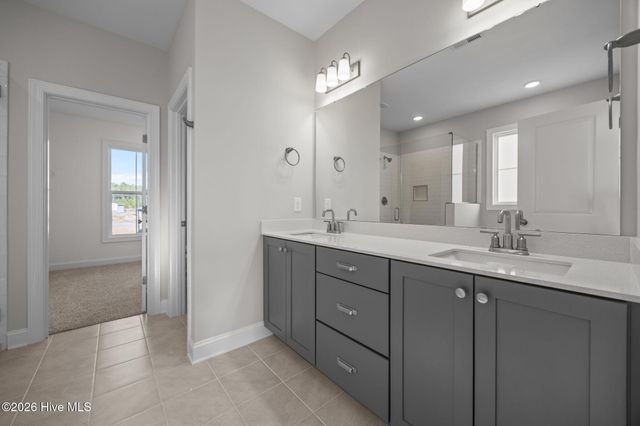 604 Larkspur Lane, Hubert, NC 28539