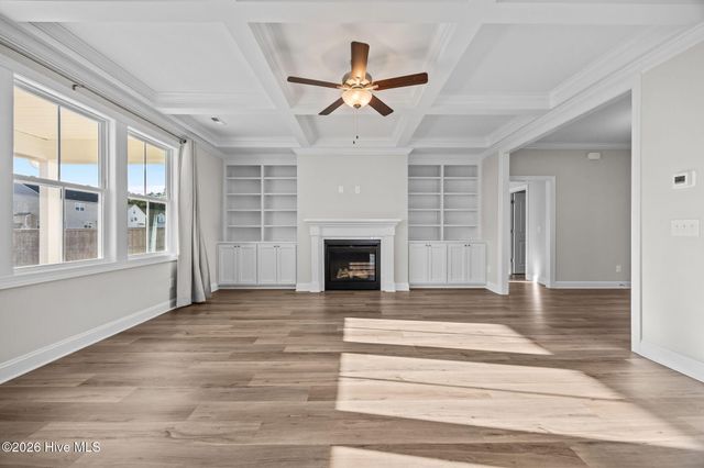 604 Larkspur Lane, Hubert, NC 28539