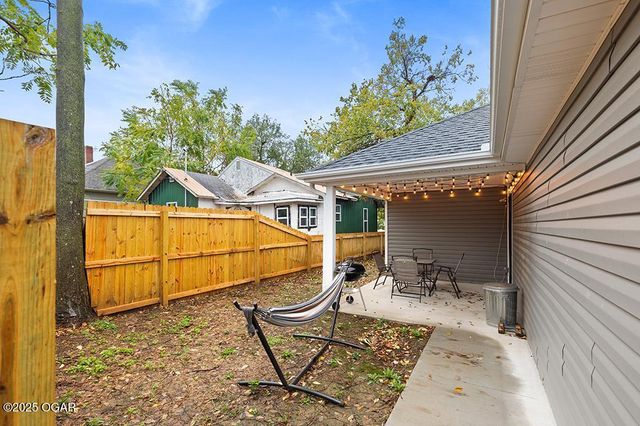 1905 Virginia Avenue, Joplin, MO 64804