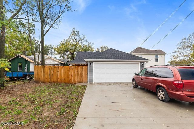 1905 Virginia Avenue, Joplin, MO 64804