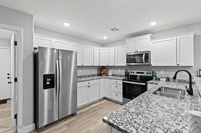 1905 Virginia Avenue, Joplin, MO 64804