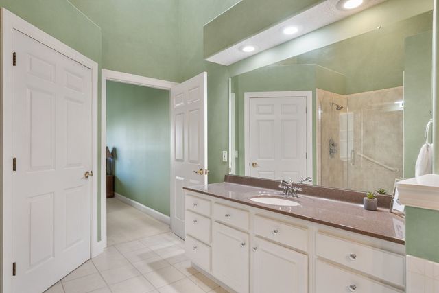 461 43rd Avenue Court 6, East Moline, IL 61244