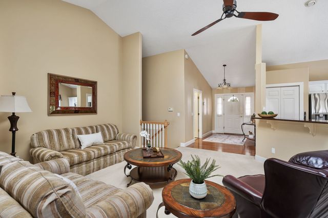 461 43rd Avenue Court 6, East Moline, IL 61244