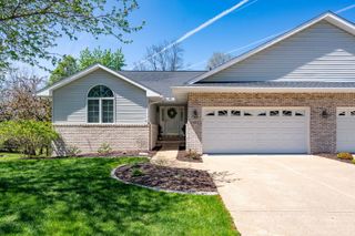 461 43rd Avenue Court 6, East Moline, IL 61244