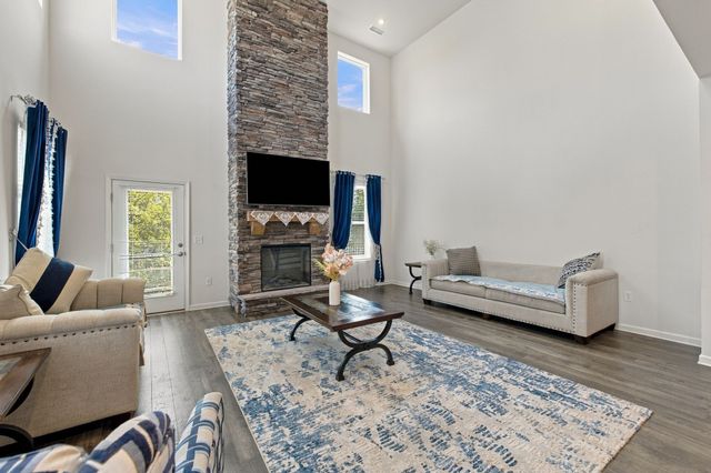 2932 Hardwick St, N, Murfreesboro, TN 37130