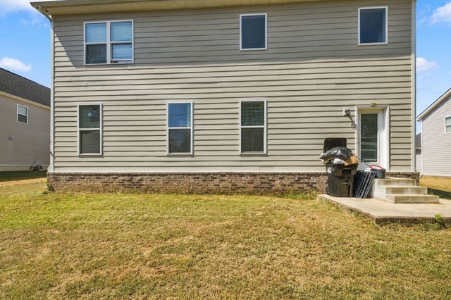 2932 Hardwick St, N, Murfreesboro, TN 37130