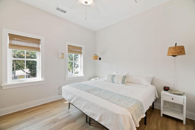 108 E Hudson Avenue, Folly Beach, SC 29439