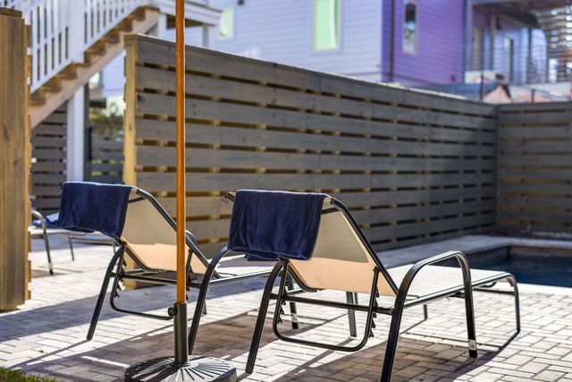 108 E Hudson Avenue, Folly Beach, SC 29439